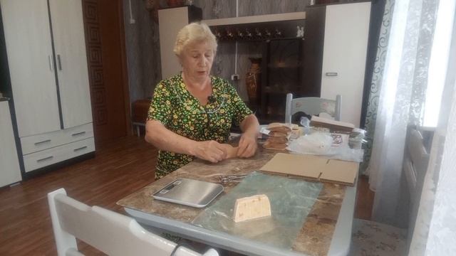 Летом отдыхать некогда. смотреть онлайн