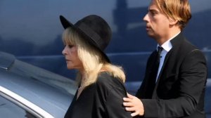 "Держит в заложниках дочь Пугачевой": раскрыт компромат на Галкина