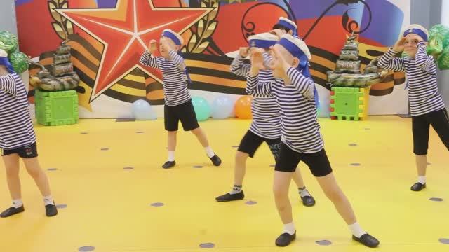 Детский сад - матросский танец ЯБЛОЧКО + стихи про моряков смотреть онлайн