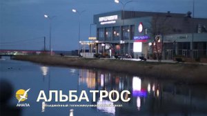 Вечерняя Анапа. На реке Анапке // Съёмка на объектив Helios44M-4 (камера Canon,  25 марта 2025 года