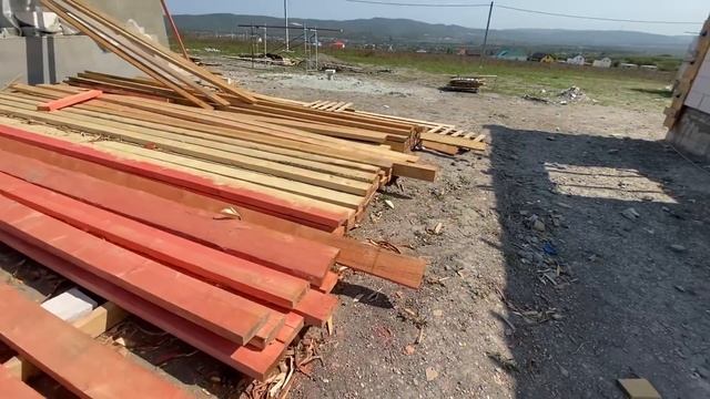 17 сентября 2020 года.Строим дом. Котлован под фундамент и подвал. Станица Натухаевская, КП «Видный» смотреть онлайн