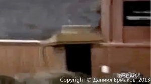 Препод разбил телефон ученика