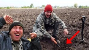 Жирные НАХОДКИ под ЛЭП на ОПУШКЕ, Везет нам с Батей Сегодня на КОПЕ!!!