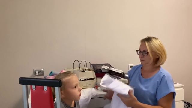 #Влог Собираем Соню в школу. Шопинг в Новороссийске. смотреть онлайн