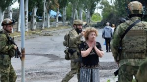 Бывшая украина: ненависть в Изюме и слезы освобождения в Лисичанске