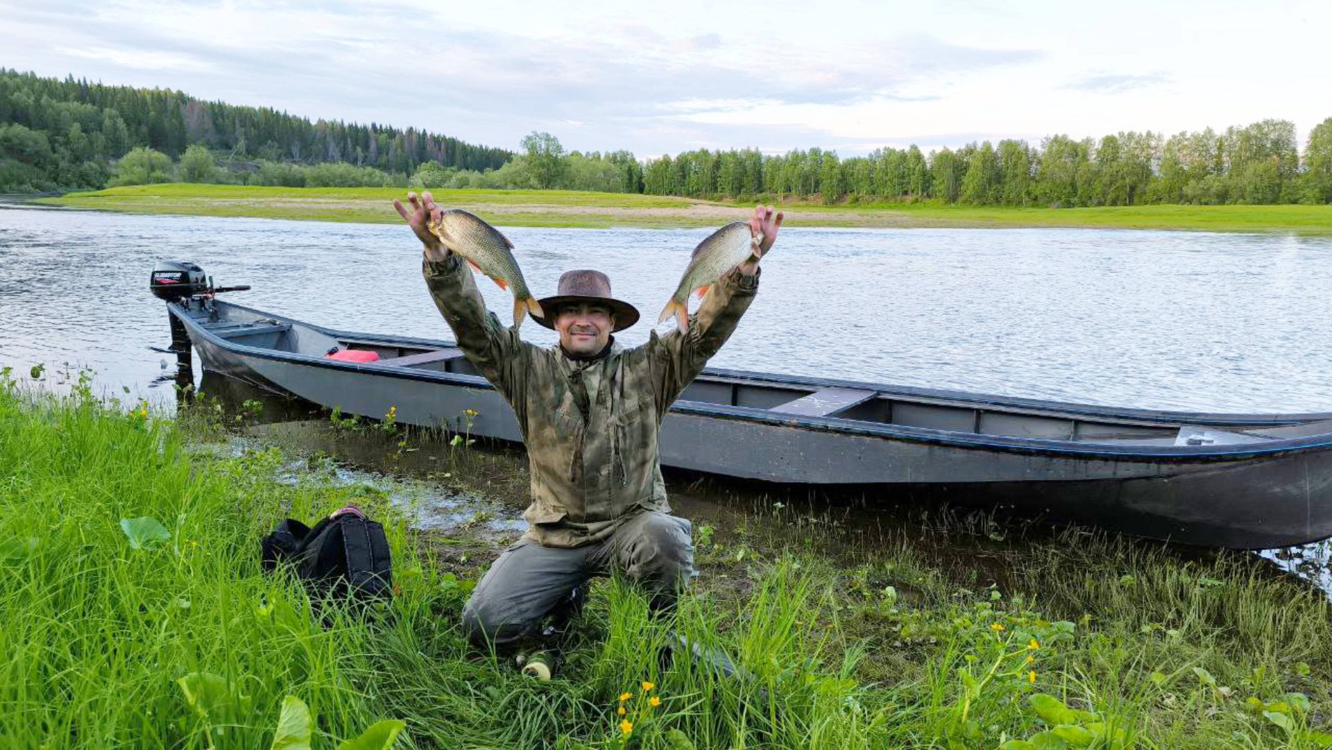 ОТ ТАКИХ РЫБОК ДУХ ЗАХВАТЫВАЕТ / РЫБАЛКА НА СПИННИНГ С ЛОДКИ / ЛОВЛЮ СЕРУЮ РЫБУ НА БЛЕСНУ.