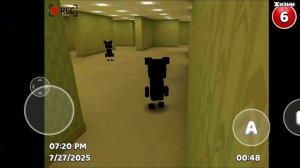 Чёрный медведь гонится за мной! Backrooms в Super Bear Adventure с Юки.