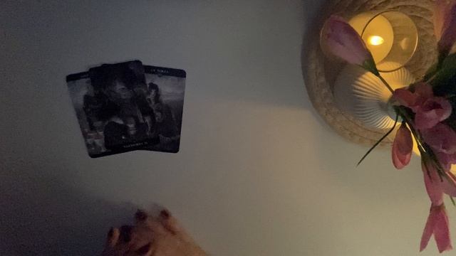 ЧЕГО ОН ХОЧЕТ И ЖДЁТ ОТ ВАС❓❗️ТАРО РАСКЛАД смотреть онлайн