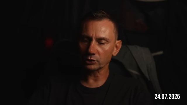 Почему Трамп кошмарит Зеленского смотреть онлайн