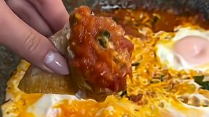 ЛАЙФХАК ленивой шакшуки...🍳🍅😋