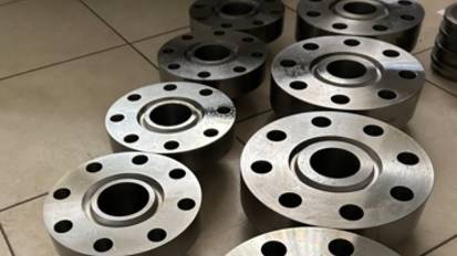 Фланцы воротниковые 65х21 с D=195мм и D=245мм