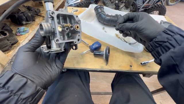 VESPA PRIMAVERA 50 НЕБОЛЬШОЕ ОБСЛУЖИВАНИЕ
