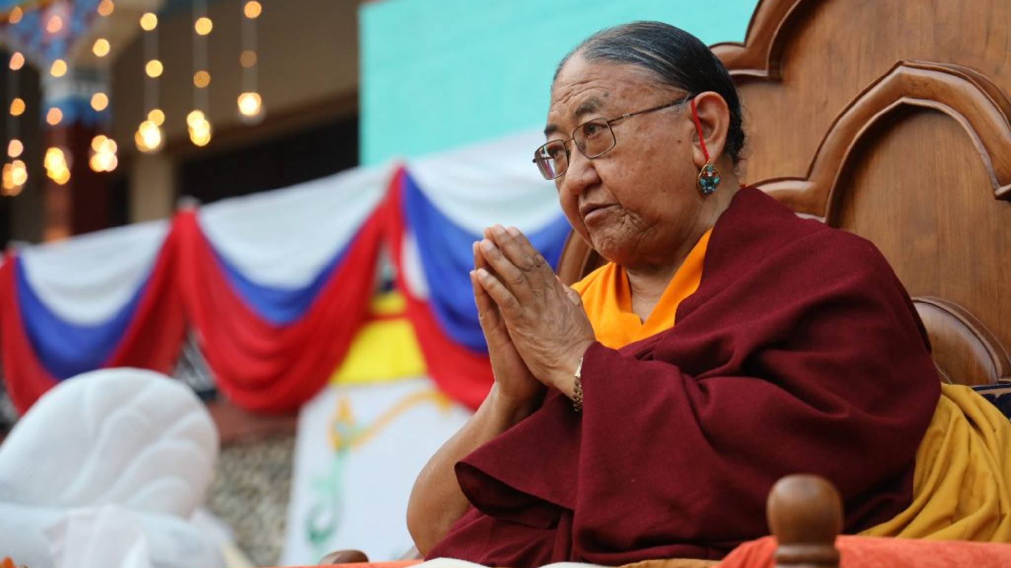 Сакья Тричен Ринпоче. Благословение Ваджракилаи Каго и духовные наставления на Чокор Дучен смотреть онлайн