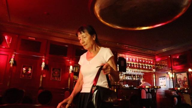 Сводил маму в Chez Serge. Понедельник, 28 июля 2025 г