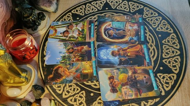 Что вас порадует 🔮 таро расклад онлайн смотреть онлайн