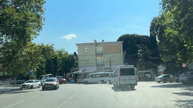 Ялта. От ост.Красноармейская,34,по Маршака, Кирова ул., до ост. Чернова. 19.07.25.Крым.Crimea. Yalta смотреть онлайн