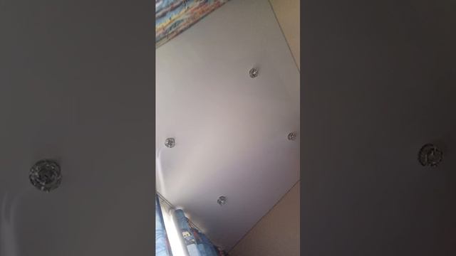 общаюсь с чатом пишите в чат смотреть онлайн