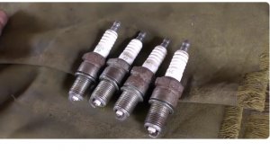 Сгорел резистор в свече зажигания. ВАЗ 2114 ВАЗ 2115