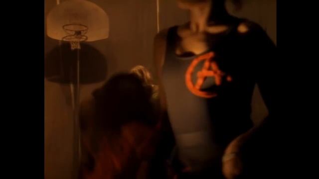 Nirvana - Smells Like Teen Spirit смотреть онлайн