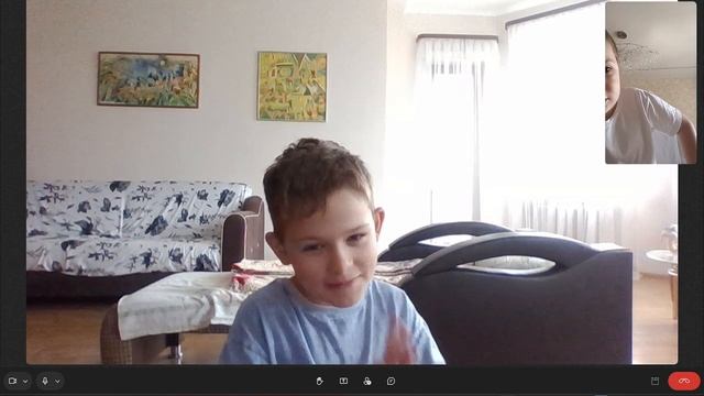 Задаём друг другу вопросы снимаю ролик с Гошай смотреть онлайн