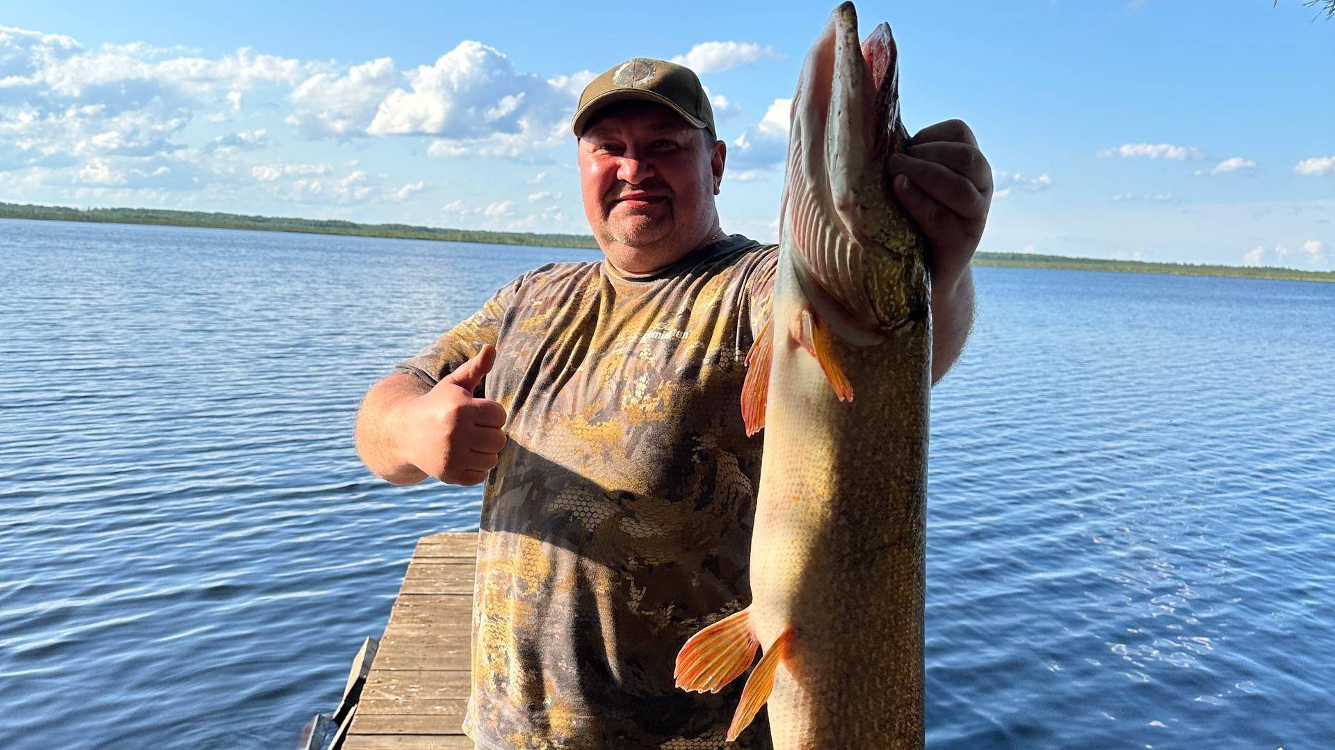 РЫБАЛКА НА ТАЕЖНОМ ОЗЕРЕ смотреть онлайн