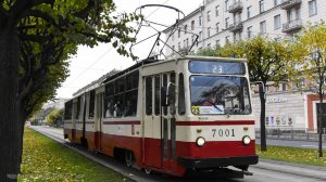 Редчайший трамвай ЛВС-97 на маршруте №7А