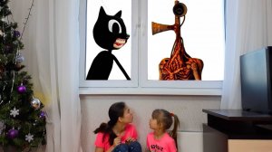 СИРЕНОГОЛОВЫЙ против КАРТУН КЭТА против в Реальной Жизни!