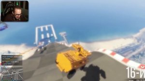 ЭКСТРЕМАЛЬНЫЙ СПУСК на ЛОДКАХ по ВОДНЫМ ГОРКАМ! ШАНС 0.1% СПУСТИТЬСЯ ВНИЗ! 2 СПУСКА В GTA 5 ONLINE