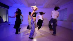 Fantomel & Kate Linn - Dame Un Grrr
Hinari Choreography