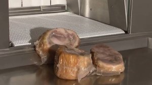 Вакуумный упаковщик и термоусадочный туннель