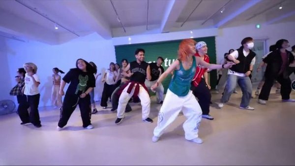 Saja Boys - Soda Pop
JJ Choreography