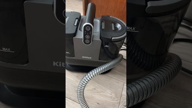 Очистила диван  легко!!! обзор парового моющего пылесоса Kitfort KT-5523.