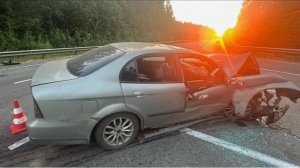Аварии и ДТП на дорогах — летун не пропустил водятла и попал