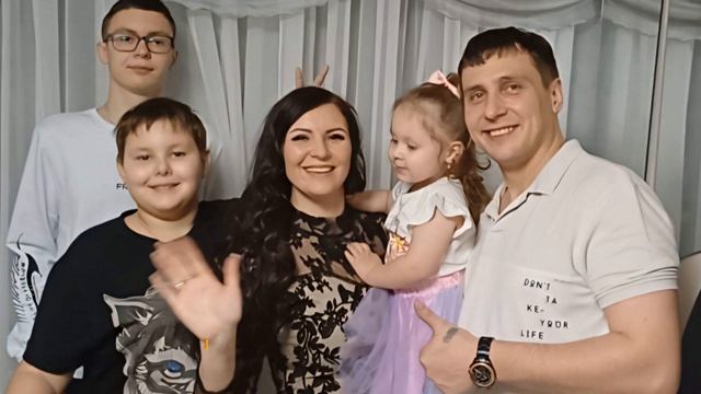 С ДНЕМ РОЖДЕНИЯ -сл музыка исполняет Николай Ананьев гармонь смотреть онлайн