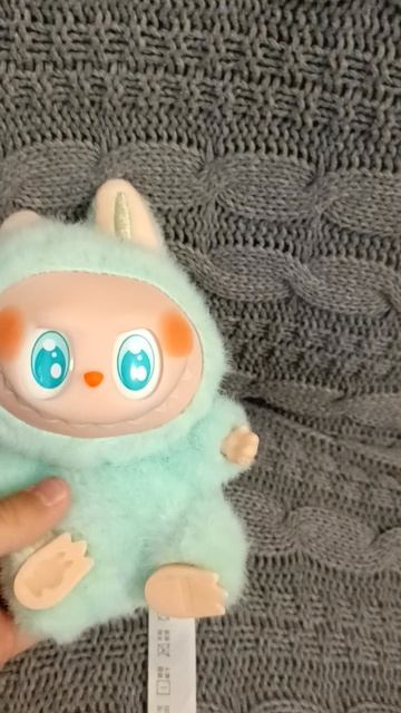 лабубу!!??))уменя есть ааа! смотреть онлайн