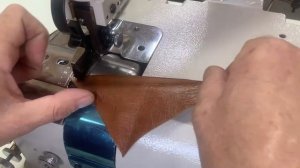 DOLLOR YXP-3 – промышленная швейная машина для обработки кожи