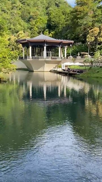 Абхазия, Новый Афон, озеро Псырцха и одноимённая жд-станция (конец июля, ЛЕТО-2025) смотреть онлайн