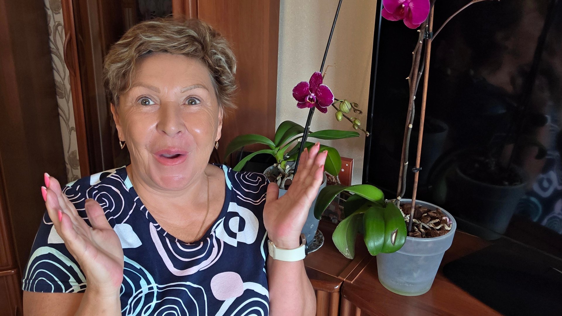 прямой эфир в записи. распаковка с Джум смотреть онлайн