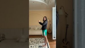 Работа рук в лыжах, 90’ в локтях