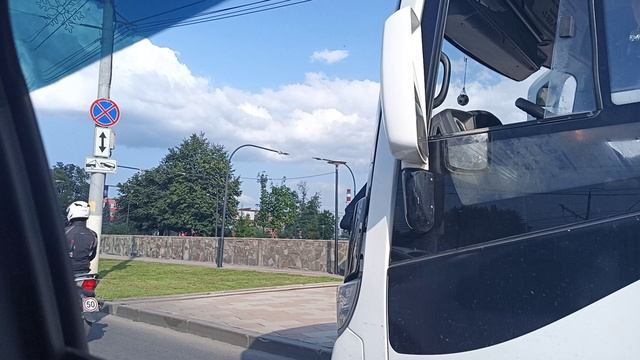 Тула из окна автомобиля