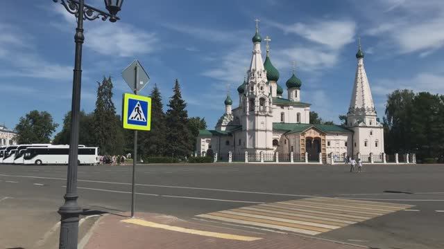 Прогулка по Ярославлю. Золотое кольцо, кремль, стрелка. Часть 2 смотреть онлайн