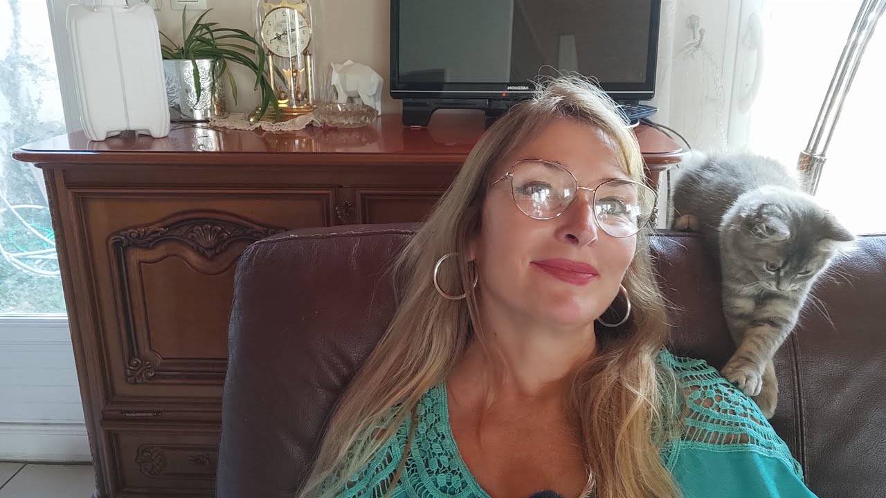 Скоро перемены! Франция смотреть онлайн