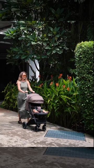 Коляска прогулочная Amarobaby Route видео обзор смотреть онлайн