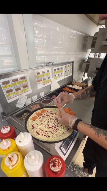 Пицца Пепперони классическая