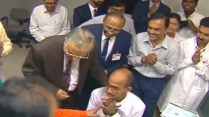 🙏Свами посещает открытие больницы Вайтфилд в Бангалоре, 19 января 2001 г.