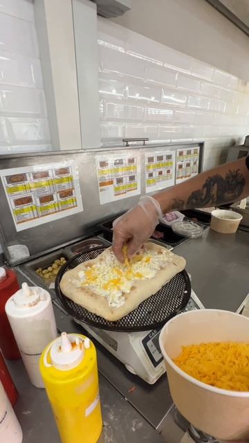 Пицца римская 4 сыра