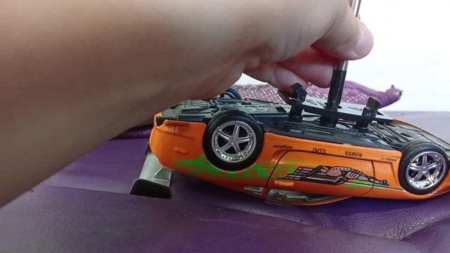 распаковка машины с Форсажа.mp4 смотреть онлайн