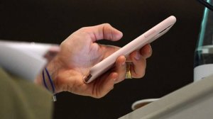 MAX защитит пользователей от телефонных мошенников