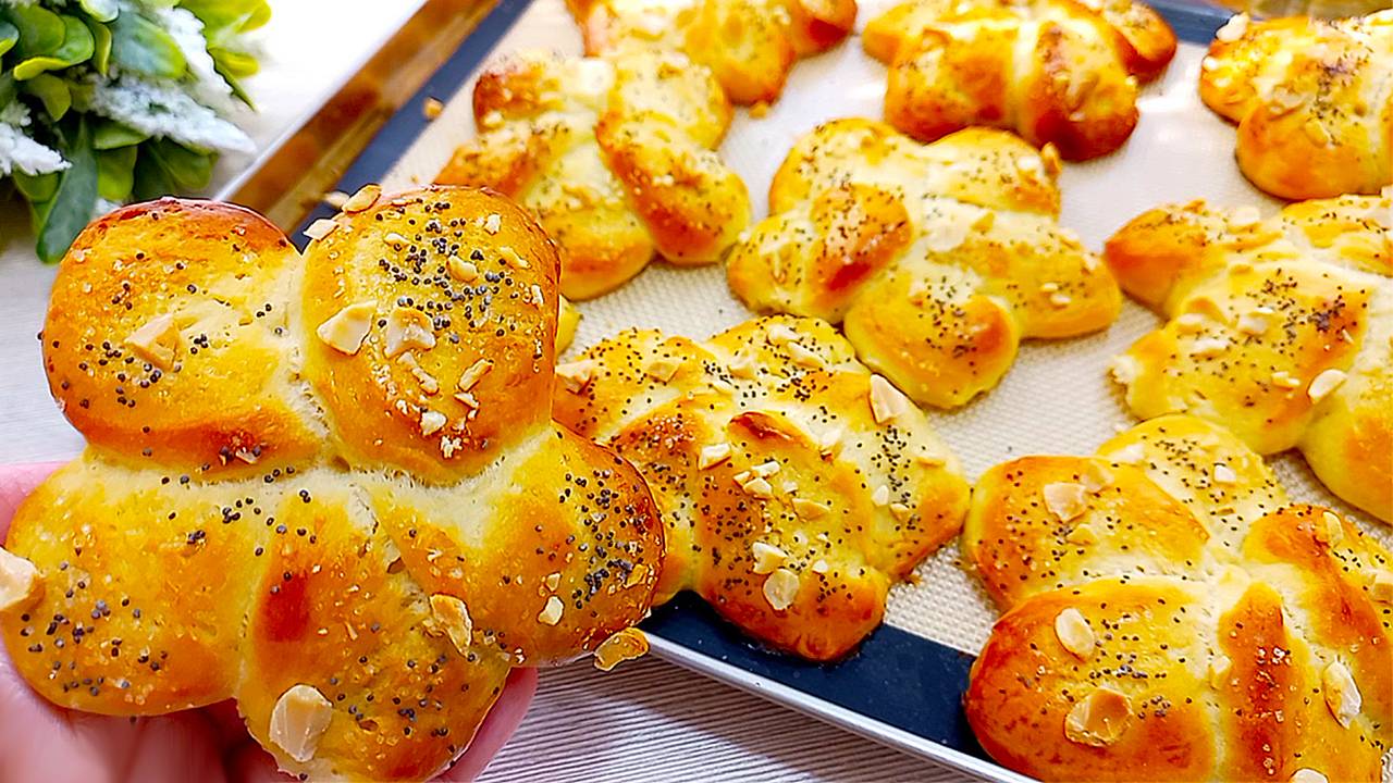 😋Нежные ванильные булочки с орехами! Вы не сможете устоять! смотреть онлайн