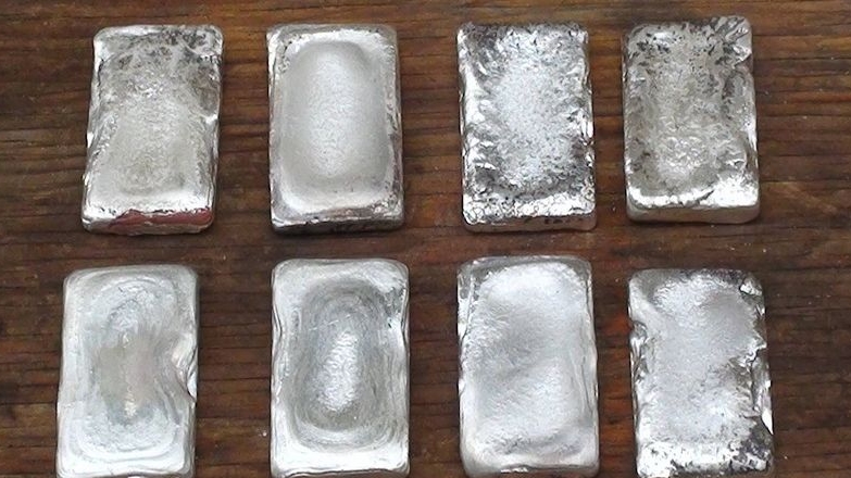 Плавим Олово из плат смотреть онлайн